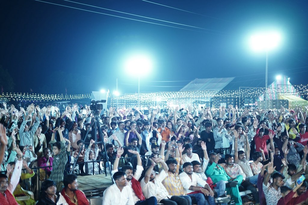 bechraji's tweet photo. કલોલ તાલુકા ક્ષત્રિય ઠાકોર સેના આયોજીત અંબાજી સેવાકેમ્પ માં હાજરી આપી…. https://t.co/CdVtqvrzI0