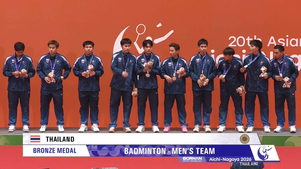 Skyview36's tweet photo. 🏸🇹🇭ทีมแบดชายไทยกับเหรียญทองแดง🥉
ในรอบ 16 ปี บนโพเดี้ยม 
#AsianGames2026 #เอเชียนเกมส์ https://t.co/Ymny22hQpp