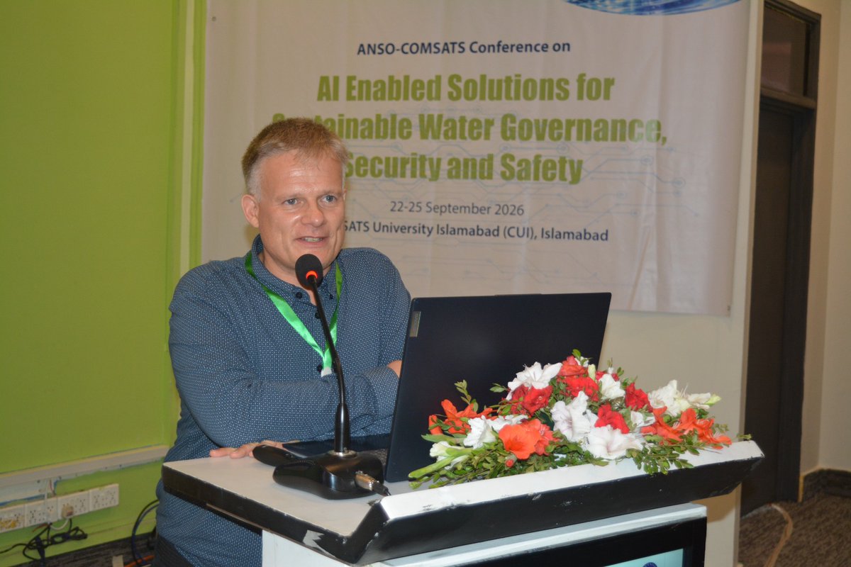COMSATS_en's tweet photo. Technical Session 1 of the #ANSO – #COMSATS Conference explored the transformative role of AI, citizen science & digital technologies in advancing water safety & sustainable groundwater governance. Chaired by Prof. Mohamed Saleem Elfleet (Saudi Arabia 🇸🇦) with Prof. Toqeer Ahmed (Pakistan 🇵🇰) as Co-Chair, the session featured insightful presentations by Prof. Miklas Scholz (Germany 🇩🇪), Mr. Adnan Faisal (Pakistan 🇵🇰), Dr. Muhammad Ashraf (Pakistan 🇵🇰), Prof. Muhammad Shoaib (Pakistan 🇵🇰) & Prof. Philippe De Maeyer (Belgium 🇧🇪)
Discussions covered AI-based prediction of constructed treatment wetland performance, groundwater intelligence & regulatory water accounting, digital twins for sustainable groundwater governance & AI-powered rainfall prediction in the Upper Indus Basin, highlighting innovative pathways from data & observation to informed action.