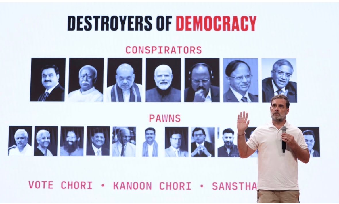 manickamtagore's tweet photo. Destroyers of Democracy https://t.co/ERa9RsaYhz