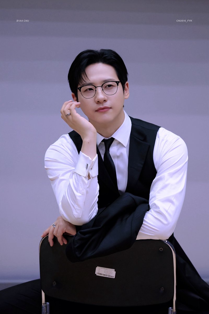 CNU616_FYK's tweet photo. 260924 블루드림미디어 팬싸
@CNU_official #CNU #신우 #REAL #IBL https://t.co/4liMAXu9b1