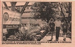 dptochEMPACAV's tweet photo. A más de dos décadas de aquel 24 de septiembre del 2001, recordar la inauguración de la primera escuela de formación emergente de maestros primarios es recordar a #Fidel sembrando futuro. Es saber que la Revolución, como quiso su líder, sigue enseñando a caminar a sus hijos. https://t.co/j90TRUB9pl