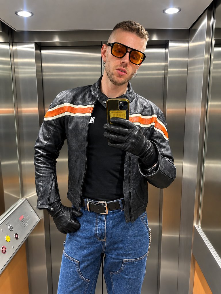 JackThrasher92's tweet photo. On my way to pick up my sub.. 🏍️

See me in action at https://t.co/GSPgV9iQRE https://t.co/3QUn6TuIe3
