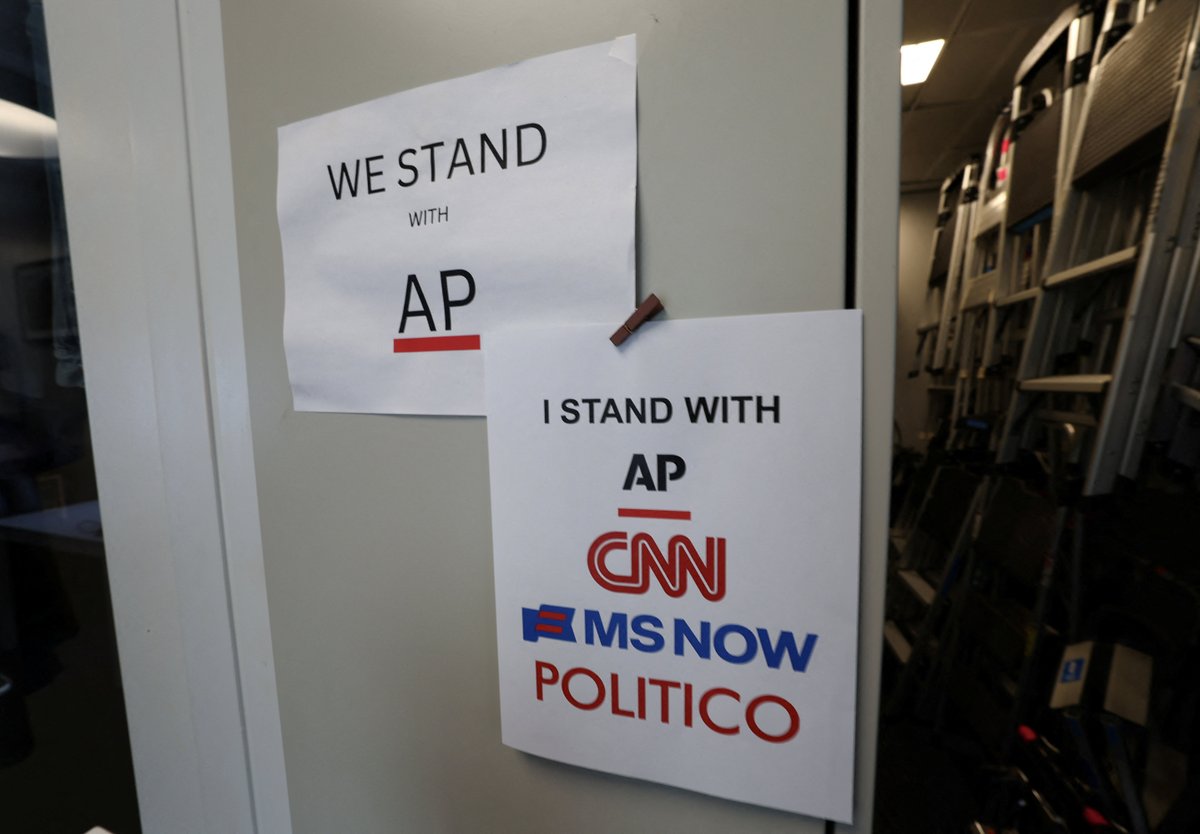 Reuters's tweet photo. 🔊 A federal judge ordered President Donald Trump to restore White House access for ‌journalists from CNN, MS NOW and Politico. More on the Reuters World News podcast. Listen now https://t.co/y83IXwIeUO https://t.co/u7yIYWzb0y