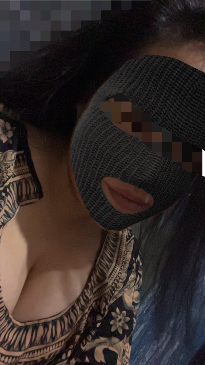 venuswhisper_'s tweet photo. baju koyak pun pakai lagiiiii https://t.co/vu6mVJWw90