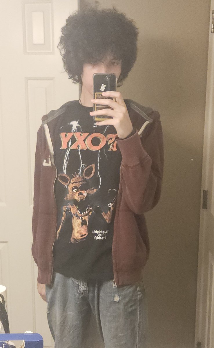 emovulture's tweet photo. pinned

hi im wren im a boy i like taking photos so this account will be that and also other stuff i like like video games and animals https://t.co/Bw72L6NPTg