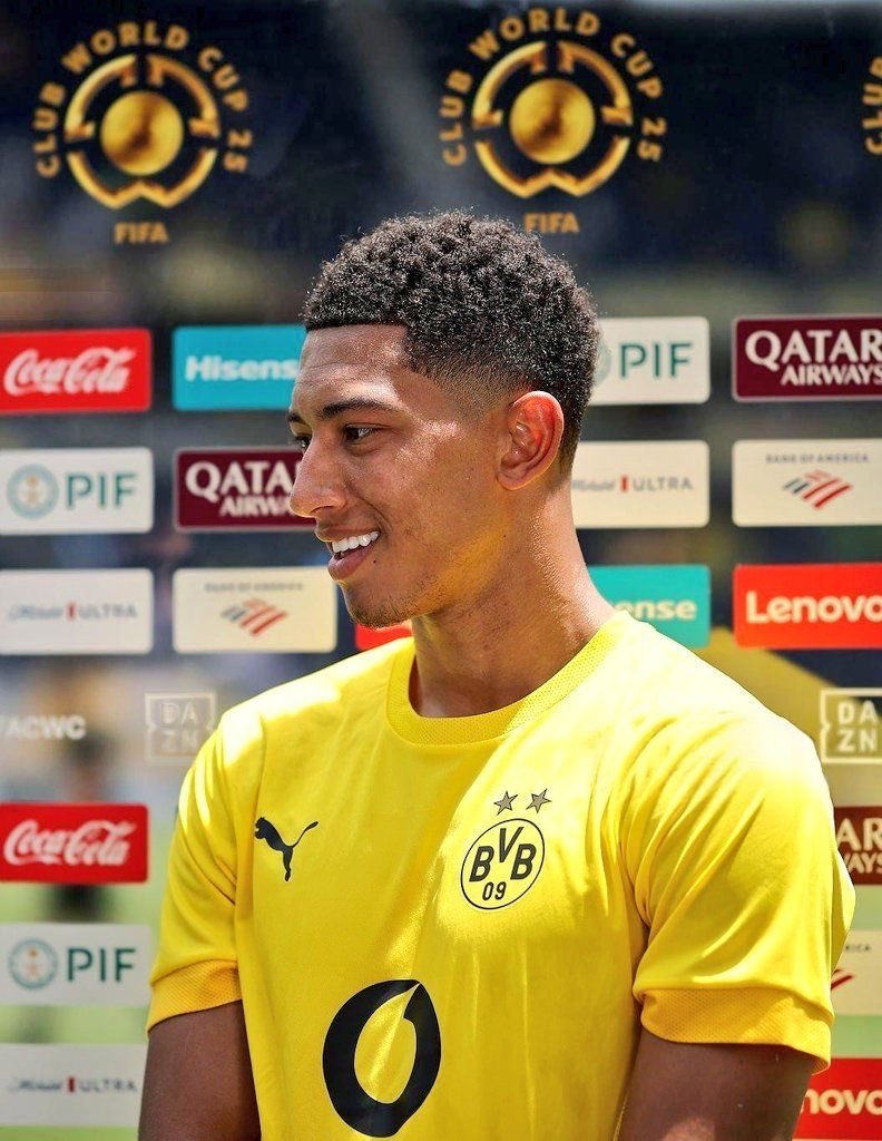 JAEMSOLEIL's tweet photo. se eu tivesse um perfil desses, só iria tirar fotinho assim de ladinho. https://t.co/vhn83dv0G6