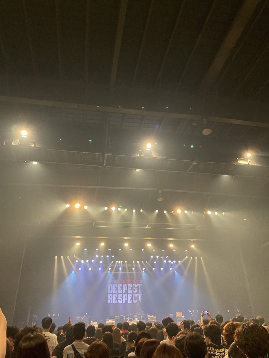kaoru69uroak's tweet photo. 武���選手の引退イベントただ楽しいだけじゃなくて何度もグッときた🥹
武尊さん歌もギターも上手かった✨
スパークリングも見られた🥊
神サイのライブも素敵だったしライブハウスで観るエルレは最高で凄く元気貰えた！！細美さん私達のこと“誇り”なんて言ってくれたりもして嬉しかった♡ 
豊洲の夜景😊 https://t.co/sgW6MXbJm7