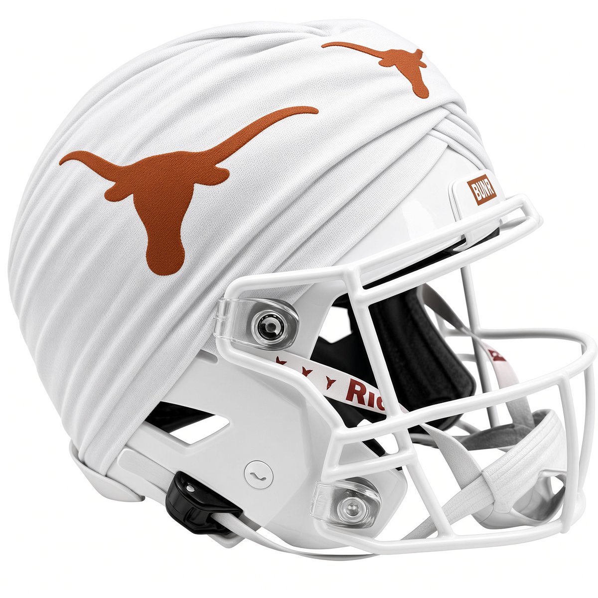BigBlackVols's tweet photo. 🚨BREAKING🚨
TEXAS HAS REVEALED THE ALTERNATE HELMETS THEY PLAN TO USE FOR THEIR MATCHUP AGAINST TENNESSEE THIS WEEK https://t.co/AxWwz3xfrq