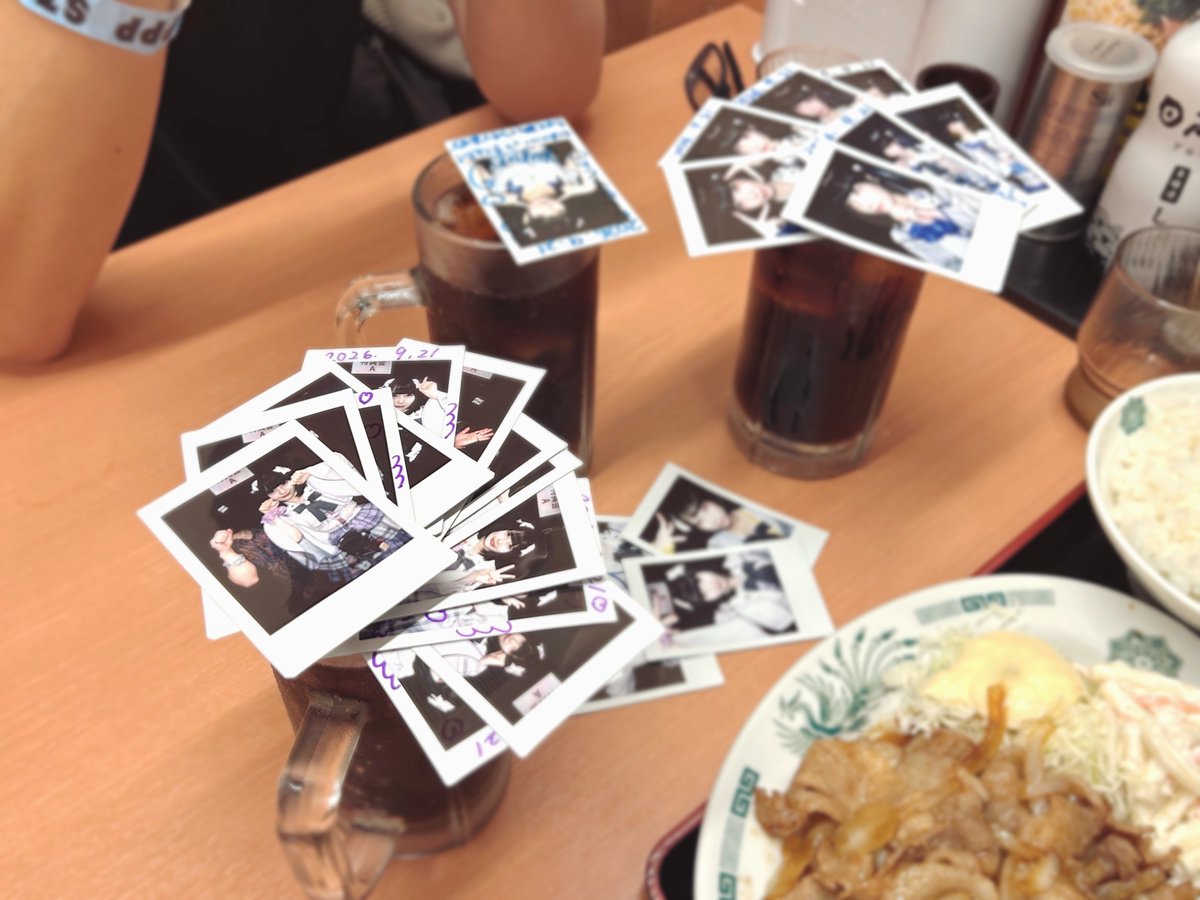 phy_rAs_'s tweet photo. シルバーウィーク💜 https://t.co/rISw0dl5br