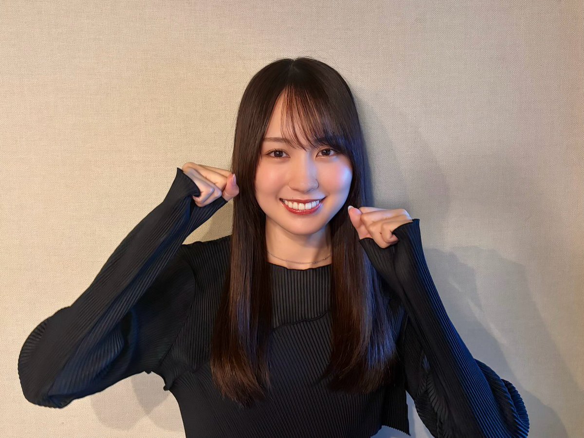 REO15813526's tweet photo. お疲れ様でした✨^^
#乃木坂LOCKS! 🧡💚
#スクールオブロック
乃木坂46
#乃木坂46 #4期生
#賀喜遥香 #かっきー👑🔗🤟
#kakigram #kakitalk #kakimail
#kakiblog
#賀喜遥香1st写真集まっさら
#Samenumbers
#真夏日よ
#Monopoly
#好きというのはロックだぜ!
#君に叱られた
#Isee...
#青葉坂46 https://t.co/F55oggEmcj