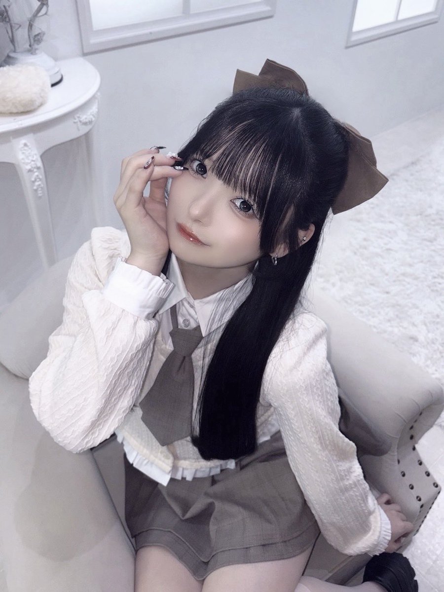 eimi_mh1209's tweet photo. 好き顔なの バレてるよ？♡ https://t.co/jbELxszMac