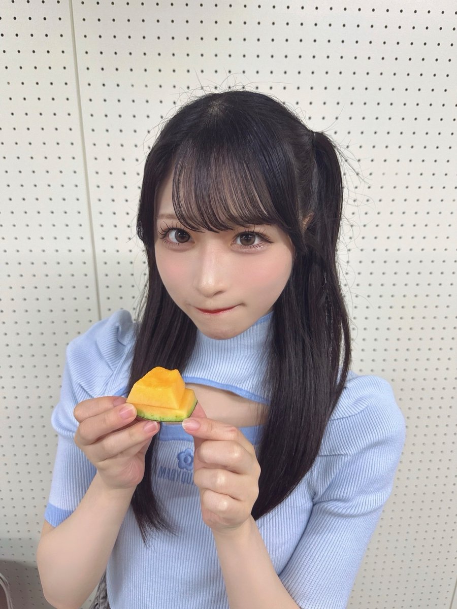 hrdsyk_rin's tweet photo. え、会いにきてくれるの？(ˊo̴̶̷̤⌄o̴̶̷̤ˋ)🍈
https://t.co/XDANnNUYLh https://t.co/5QS2W1yagk