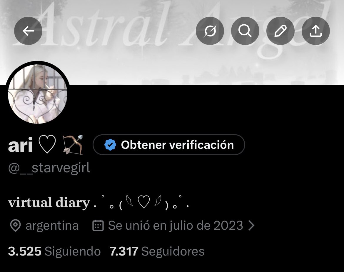 ethernalvn's tweet photo. encuentra las 7 diferencias (solo hay 1) https://t.co/2JmDgzACwk