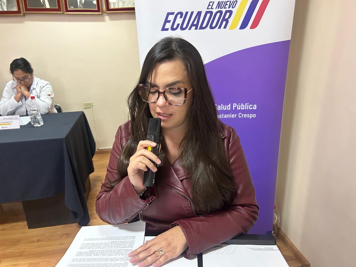 HHCCAzogues's tweet photo. #GobiernoDelEcuador | 🏥🤝 El @HHCCAzogues reafirma su compromiso con la formación del talento humano en salud. Junto a la @UCatolicaCuenca, certificamos a 34 internos de Enfermería que culminaron su internado rotativo, de septiembre de 2025 a agosto de 2026. https://t.co/jXoVKxhYsJ