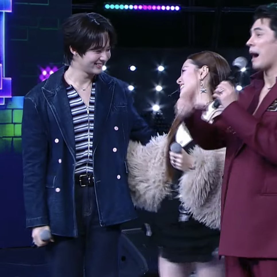 wnpomma's tweet photo. พี่สาวลิเดียปุปุเอ็นดูน้องนิวใหญ่เลยอยากเห็นน้องนิวกับพี่ลิเดียร่วมงานด้วยกันอีกคับ 🥹💘

NUNEW WALL SONG
#TheWallSongxนุนิว https://t.co/CyLFAmmymt