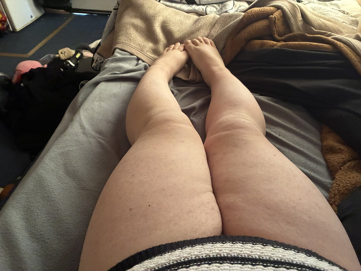 cutiebread26's tweet photo. #nsfwtwtًً https://t.co/pxznsuix96