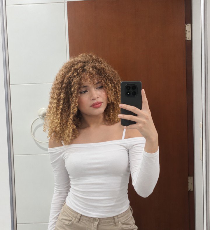 Jennafroz5kbn's tweet photo. Bom dia de princesa 🌸 https://t.co/9obc5FLcdG