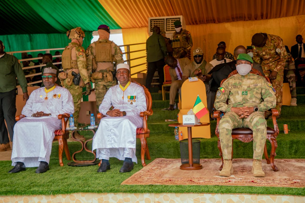 cntofficielle's tweet photo. À l’occasion de la célébration du 66ᵉ anniversaire de l’Indépendance de la République du Mali, l’Honorable Malick DIAW, Président du Conseil national de Transition, a pris part aux cérémonies commémoratives marquant cette date historique. https://t.co/UaGLnNzFgo