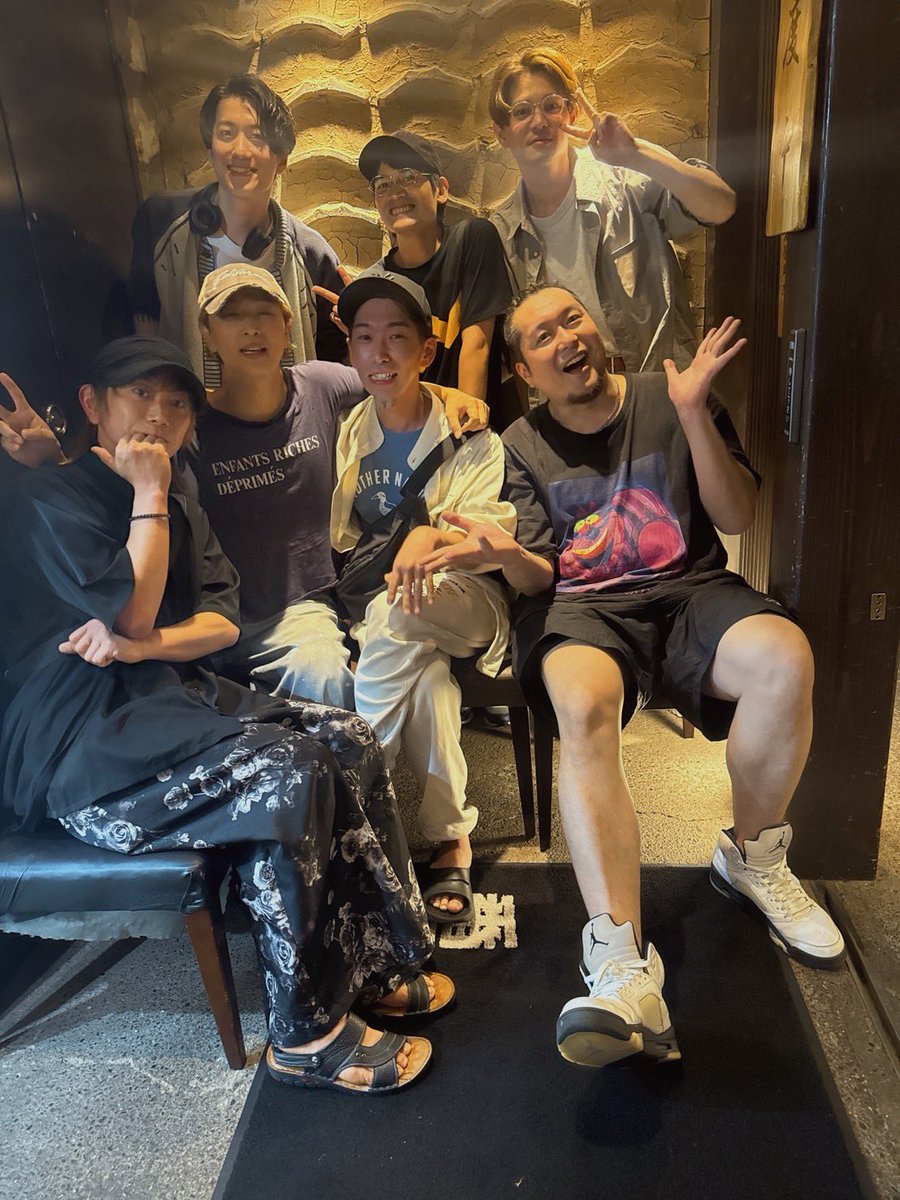 takuminari's tweet photo. 四天B会！！！
ヒデさんと米パパは今回は参加できなかったけど、またすぐ集まろうねっちゅー話をして終わりました！

まーじで楽しすぎた！！

キメさんが居なかったら今回の会は開かれなかったす。
師匠、ありがとうございました🙇‍♀️

みんな、また、すぐね！ https://t.co/CVesaWbcnN