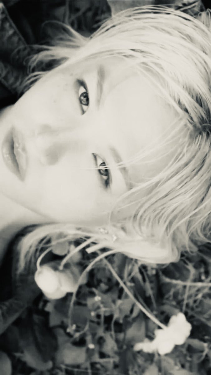 Juju010406's tweet photo. two angels who illuminate the path of others 𓍢🪽⋆

#ssd #stayselcaday #STAY #Félix #필릭스 @Stray_Kids https://t.co/J7Xpym4QTZ