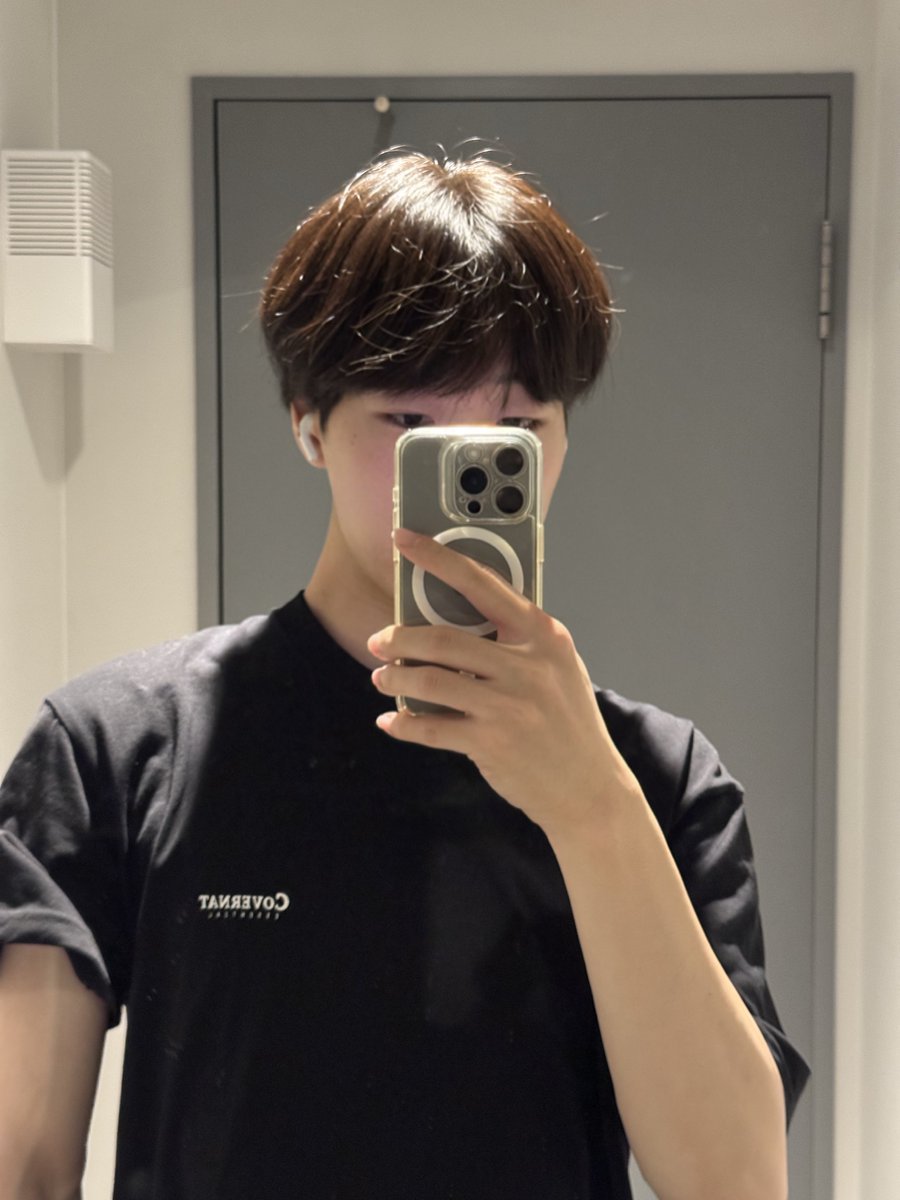 b7yvz's tweet photo. https://t.co/gGGU5FYTO4