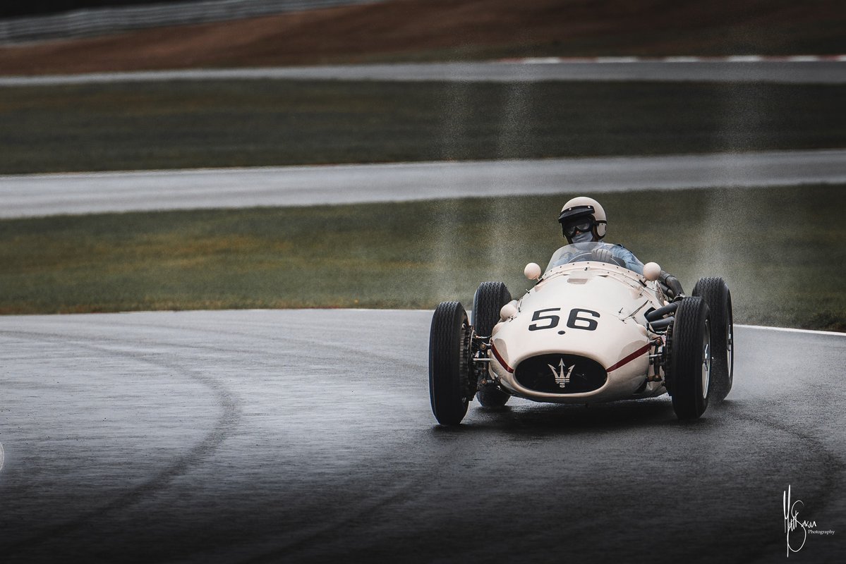 edwarreed53983's tweet photo. My latest Brake Dust and Bokeh blog is live, covering the Oulton Park Gold Cup over the August Bank Holiday weekend—a historic event and a great weekend of classic motorsport, whatever the weather! https://t.co/gs1fwfIetD