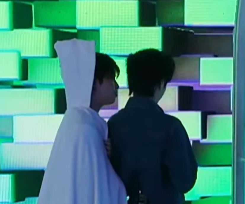 BBelle_WP's tweet photo. เบื้องหลังมีเด็กอมข้าวด้วยค่ะอุนแม่ 

TFO BOWKY WALL SONG
#ตฟวพี่โบกี้ร้องข้ามกำแพง
#TleFirstone #เติ้ลเฟิร์สวัน https://t.co/dtTWJJR0tm