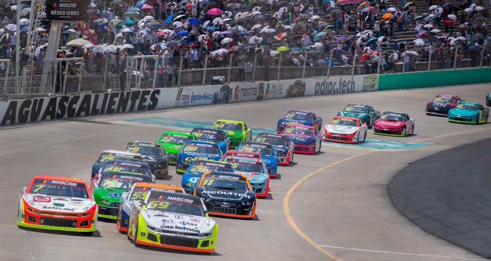 NASCARMex's tweet photo. Estos son los pilotos de NASCAR México y Challenge Series que han ganado en Aguascalientes.

Nota 📰 https://t.co/mYDkhVgS5X

#NASCAR #NASCARMx #NASCARAgs #ElGiganteDeMéxico #ElChase2026 https://t.co/NTEt8LrciU