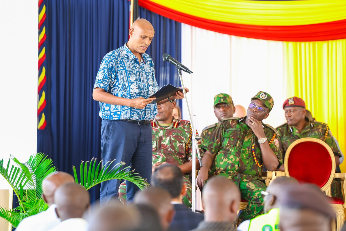 NPSOfficial_KE's tweet photo. 𝗜𝗚 𝗞𝗔𝗡𝗝𝗔 𝗝𝗢𝗜𝗡𝗦 𝗜𝗡𝗧𝗘𝗥𝗜𝗢𝗥 𝗖𝗦 𝗠𝗨𝗥𝗞𝗢𝗠𝗘𝗡 𝗙𝗢𝗥 𝗠𝗔𝗝𝗢𝗥 𝗗𝗥𝗨𝗚 𝗗𝗘𝗦𝗧𝗥𝗨𝗖𝗧𝗜𝗢𝗡 𝗘𝗫𝗘𝗥𝗖𝗜𝗦𝗘 𝗜𝗡 𝗠𝗢𝗠𝗕𝗔𝗦𝗔 𝗖𝗢𝗨𝗡𝗧𝗬

The Inspector General of Police, Mr. Douglas Kanja, today, 24 September 2026, joined the Cabinet Secretary for Interior and National Administration, Hon. Kipchumba Murkomen, at the Bamburi Cement Grounds in Mombasa to witness the public destruction of a consignment of methamphetamine valued at KSh 8.2 billion, seized in October 2025.

During the exercise, CS Murkomen emphasised that illicit drugs pose an existential threat to the socio-economic fabric of the nation, undermining development and ruining lives. 

He affirmed the considerable strength and success of multi-agency collaboration in the war against illicit drugs. The Cabinet Secretary further reiterated the Government's zero-tolerance stance on drug trafficking cartels, manufacturers and financiers.

Speaking at the event, IG Douglas Kanja described the successful seizure and subsequent destruction of the drugs as a resounding victory against criminal enterprises attempting to use Kenya as a transit hub for drugs and narcotics.

He underscored the unwavering commitment of the National Police Service, working alongside other security agencies and international partners, to disrupting networks involved in the manufacture, trafficking and distribution of illicit drugs.

The Inspector General further extended his gratitude to multi-agency partners, state agencies and international development partners, attributing the milestone to robust information sharing, collaboration and mutual strategic support.

The Director of Criminal Investigations (DCI), Mr. Mohamed Amin, assured the public that the police remain on high alert, emphasising that law enforcement agencies will relentlessly monitor, intercept and dismantle criminal syndicates to ensure that Kenya is neither a transit point nor a destination for illicit drug cartels.

Also present at today's exercise were DIG-KPS, Mr. Eliud Lagat; DIG-APS, Mr. Gilbert Masengeli; senior NPS officers; Government officials; Service Commanders; representatives from the Judiciary and the Office of the Director of Public Prosecutions (ODPP); and development partners including dignitaries from US Embassy; the Country Attaché for the United States Drug Enforcement Administration (DEA) in Kenya Mr. Karl Ash, CA US Department of Justice Joddy Young and  United States International Narcotics and Law Enforcement Affairs (INL) Director Ms. Maureen Mimnaugh.