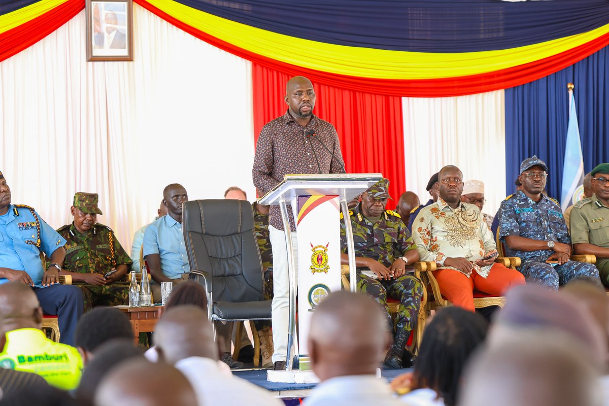 NPSOfficial_KE's tweet photo. 𝗜𝗚 𝗞𝗔𝗡𝗝𝗔 𝗝𝗢𝗜𝗡𝗦 𝗜𝗡𝗧𝗘𝗥𝗜𝗢𝗥 𝗖𝗦 𝗠𝗨𝗥𝗞𝗢𝗠𝗘𝗡 𝗙𝗢𝗥 𝗠𝗔𝗝𝗢𝗥 𝗗𝗥𝗨𝗚 𝗗𝗘𝗦𝗧𝗥𝗨𝗖𝗧𝗜𝗢𝗡 𝗘𝗫𝗘𝗥𝗖𝗜𝗦𝗘 𝗜𝗡 𝗠𝗢𝗠𝗕𝗔𝗦𝗔 𝗖𝗢𝗨𝗡𝗧𝗬

The Inspector General of Police, Mr. Douglas Kanja, today, 24 September 2026, joined the Cabinet Secretary for Interior and National Administration, Hon. Kipchumba Murkomen, at the Bamburi Cement Grounds in Mombasa to witness the public destruction of a consignment of methamphetamine valued at KSh 8.2 billion, seized in October 2025.

During the exercise, CS Murkomen emphasised that illicit drugs pose an existential threat to the socio-economic fabric of the nation, undermining development and ruining lives. 

He affirmed the considerable strength and success of multi-agency collaboration in the war against illicit drugs. The Cabinet Secretary further reiterated the Government's zero-tolerance stance on drug trafficking cartels, manufacturers and financiers.

Speaking at the event, IG Douglas Kanja described the successful seizure and subsequent destruction of the drugs as a resounding victory against criminal enterprises attempting to use Kenya as a transit hub for drugs and narcotics.

He underscored the unwavering commitment of the National Police Service, working alongside other security agencies and international partners, to disrupting networks involved in the manufacture, trafficking and distribution of illicit drugs.

The Inspector General further extended his gratitude to multi-agency partners, state agencies and international development partners, attributing the milestone to robust information sharing, collaboration and mutual strategic support.

The Director of Criminal Investigations (DCI), Mr. Mohamed Amin, assured the public that the police remain on high alert, emphasising that law enforcement agencies will relentlessly monitor, intercept and dismantle criminal syndicates to ensure that Kenya is neither a transit point nor a destination for illicit drug cartels.

Also present at today's exercise were DIG-KPS, Mr. Eliud Lagat; DIG-APS, Mr. Gilbert Masengeli; senior NPS officers; Government officials; Service Commanders; representatives from the Judiciary and the Office of the Director of Public Prosecutions (ODPP); and development partners including dignitaries from US Embassy; the Country Attaché for the United States Drug Enforcement Administration (DEA) in Kenya Mr. Karl Ash, CA US Department of Justice Joddy Young and  United States International Narcotics and Law Enforcement Affairs (INL) Director Ms. Maureen Mimnaugh.