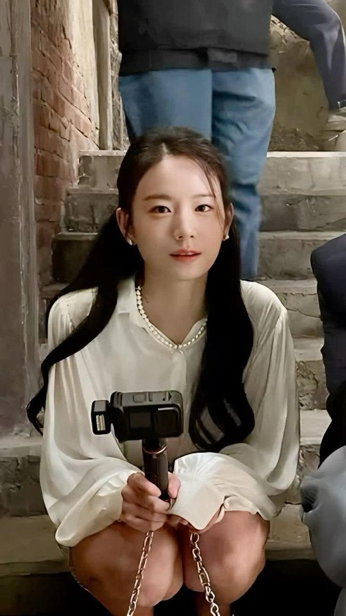 neogori_'s tweet photo. 저 바라는거 별로 없어요 그냥 키 좀 크고 여자 맘 잘아는 장규리면 돼요

#장규리 https://t.co/nC6RZaosDH