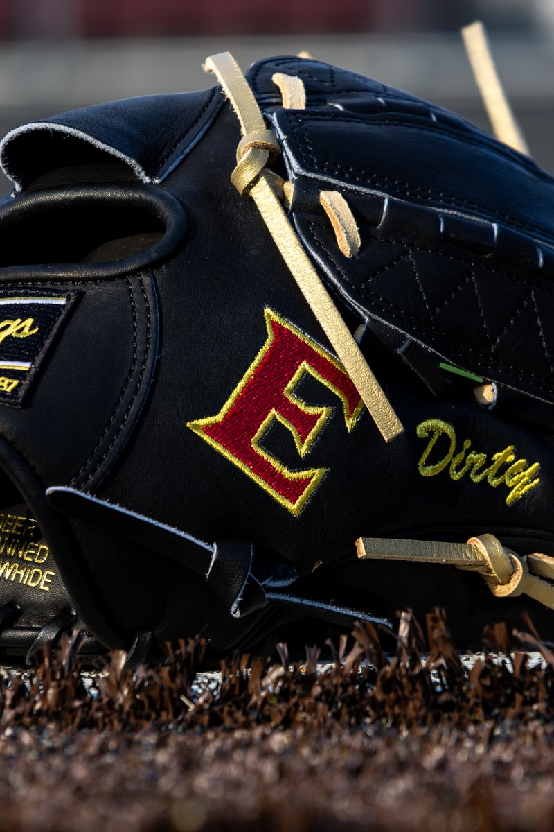 ElonBaseball's tweet photo. 😮‍💨🔥

#PhoenixRising | #GoldStandard https://t.co/TnGdG79o8a