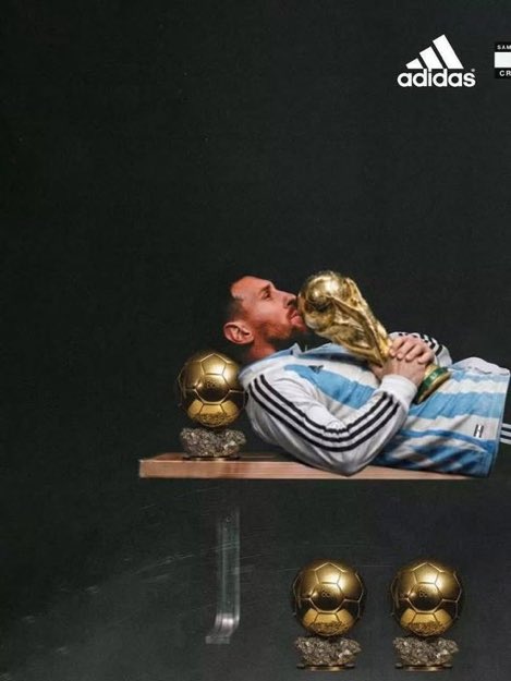 FanMessiFrance's tweet photo. Le plus grand joueur de l’histoire. 🐐🌕 https://t.co/8SkECCc4to