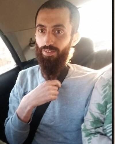 QudsNen's tweet photo. Palestinian Mahmoud Alawna from Jenin, in the occupied West Bank, before and after his release today following two years in Israeli occupation prisons. https://t.co/mgOqMQ4R8f