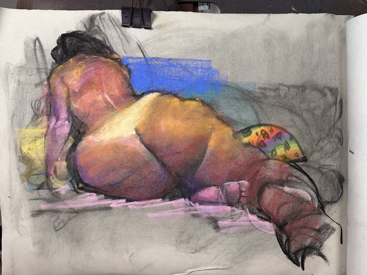 RustamHasanov2's tweet photo. more of Amelie at the rainbow connection https://t.co/FwKsXOUfMH