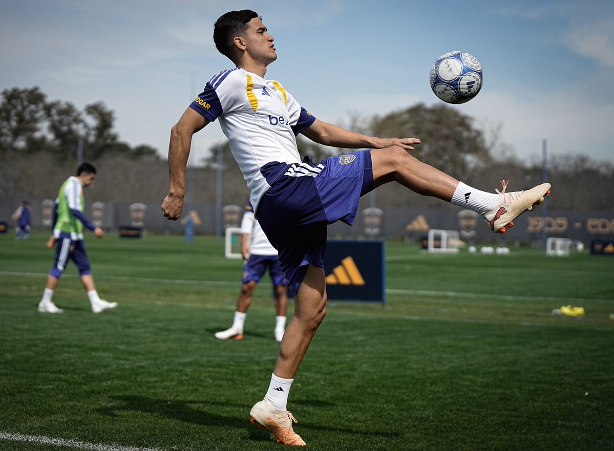 BocaJrsOficial's tweet photo. 🔜 4tos @Copa_Argentina https://t.co/0MuT8SGA3n