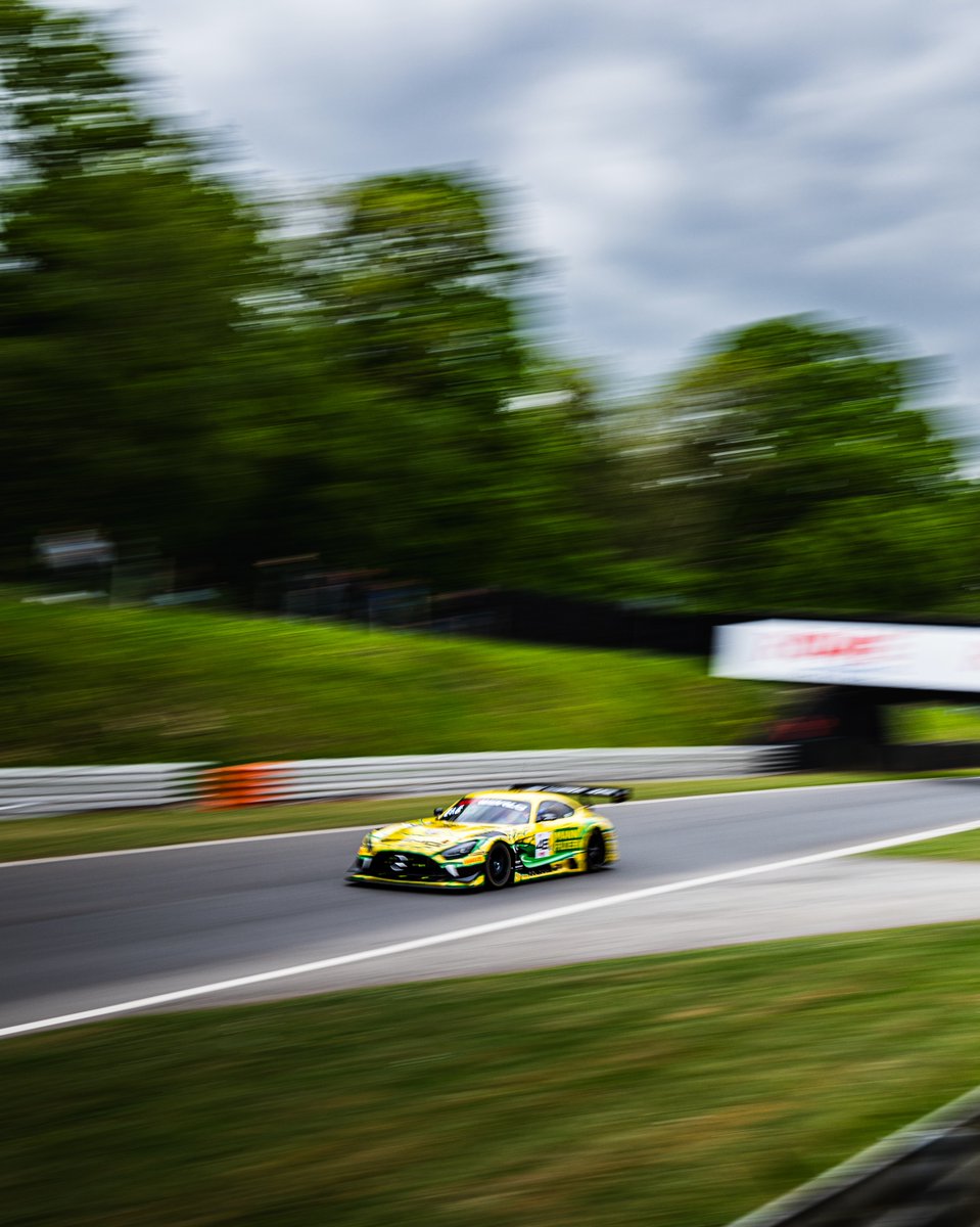ruthchave40876's tweet photo. Revisiting and re-editing old photos. Still in love with this beauty from GT World Challenge Europe at Brands Hatch last year. https://t.co/7vvM7xt194