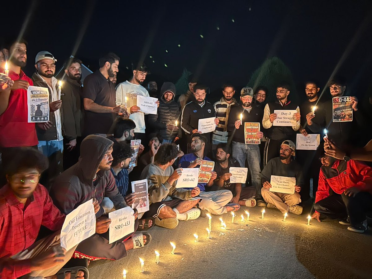 UAGA_JK's tweet photo. 21 years of waiting. 21 years of broken promises. Tonight, our candles speak where our voices have gone unheard. 🕯️ We are not asking for sympathy, we are demanding justice, equal opportunity, and the right to serve. Thousands of agriculture graduates are waiting. Our future cannot wait any longer. @OmarAbdullah @JavedDar_NC @VarmulPost @GreaterKashmir @RisingKashmir