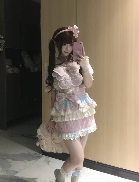 sandra65do3's tweet photo. 我靠我被我前任逼迫了

有人要锐评我的福吗

1：看福    2：看🐻 3：全部都要

Luo照  实况！！不要🚪看了别说黑就行！！ https://t.co/k5RWArx19Z