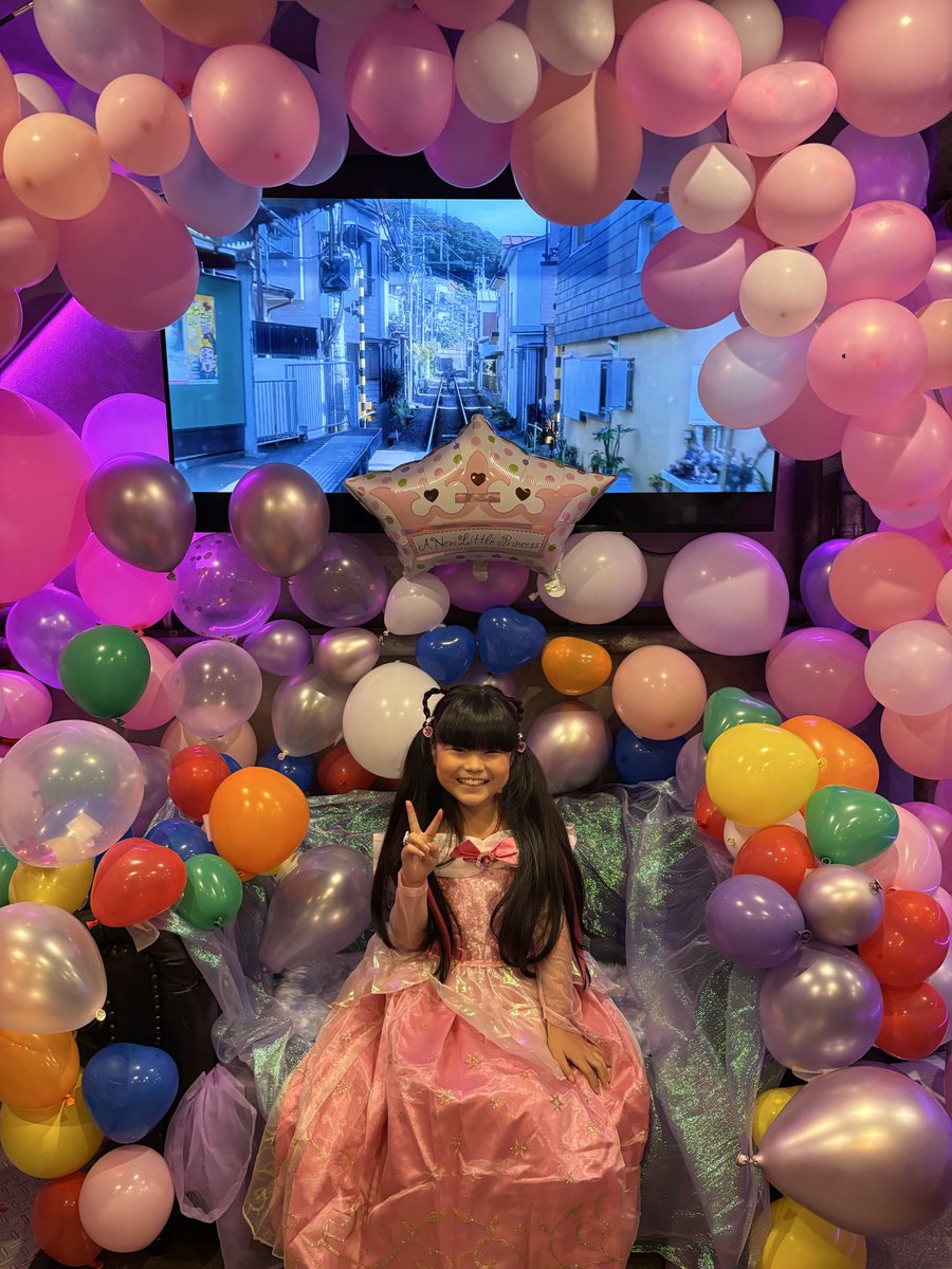 ma1224mo76's tweet photo. 今日は本当にありがとうございました😭
ももかもとてもたのしかったみたいで喜んでました！
チェキ撮ってくださった方も本当にありがとうございます😭 https://t.co/D99Kb8hhhP