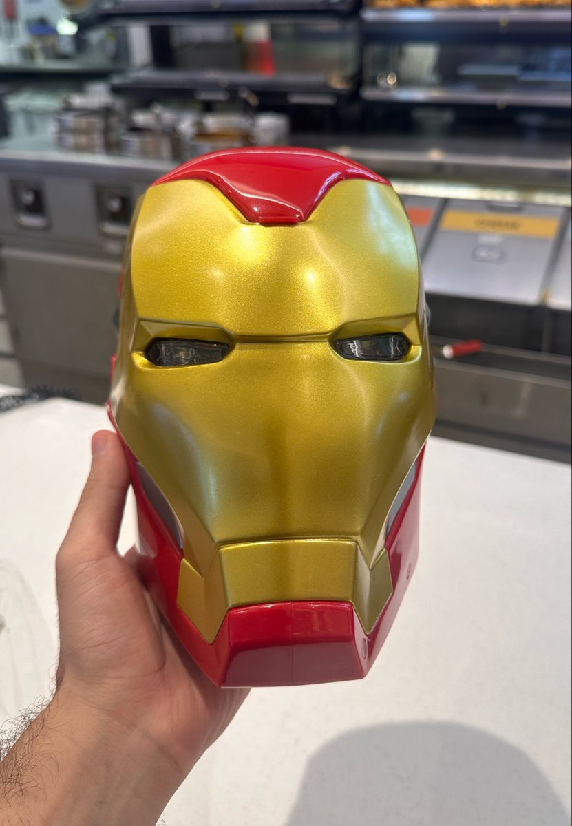 iDesperado7's tweet photo. Iron man helmet joins my popcorn bucket collection. https://t.co/MzhHlq4vQ3