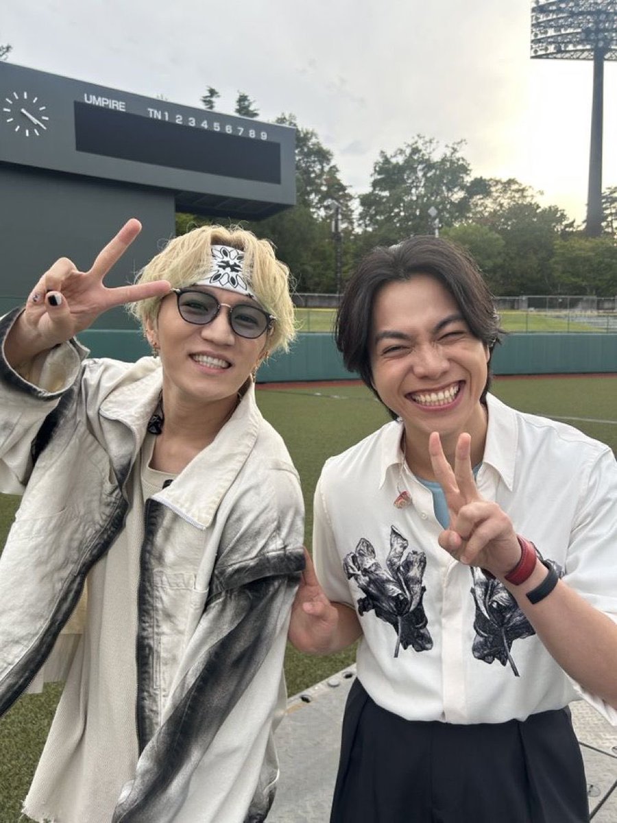 45_tk_71's tweet photo. おれのおれの���好きなかみしげはもう見られないんですか？
かみしげ返して😭😭😭😭😭😭😭
 #WESTꓸ https://t.co/qKwNNjFGNs