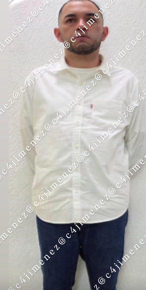 c4jimenez's tweet photo. MÁS COLOMBIANOS ROBA CASAS
Heydi Jiménez
Hojman Leandro Mendoza
Forman parte de una banda q saquea casa y depas en @AlcaldiaMHmx @BJAlcaldia @cuajimalpa_gob 
Agentes de @SSC_CDMX los atraparon tras meterse a un complejo departamental en @TuAlcaldiaGAM 
Si los reconoce, denúncielos.