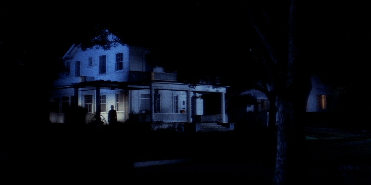 CinemaOfScreams's tweet photo. One week til October is here 🍂🎃 https://t.co/Fe19NQPz9P