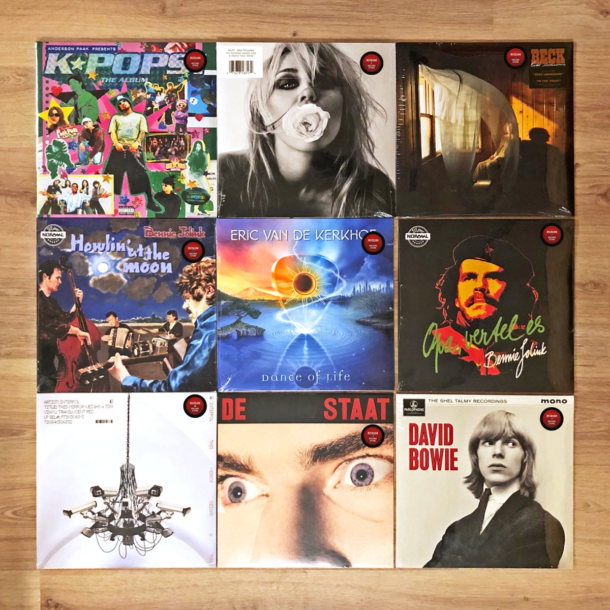 RiddimStore's tweet photo. Nieuw binnen bij Riddim Record Store!

#KPops
#AndersonPaak
#Miley
#Beck
#BennieJolink
#EricvandeKerkhof
#Interpol
#DeStaat
#DavidBowie
#FKJ
#MikeD
#Bokkeryers
#TheSimpsons
#AtelierRyza
#PantyandStockingwithGarterbelt
#MosDef
#Cyberpunk2077
#FatboySlim
#TheRollingStones https://t.co/oXCxJkTaej