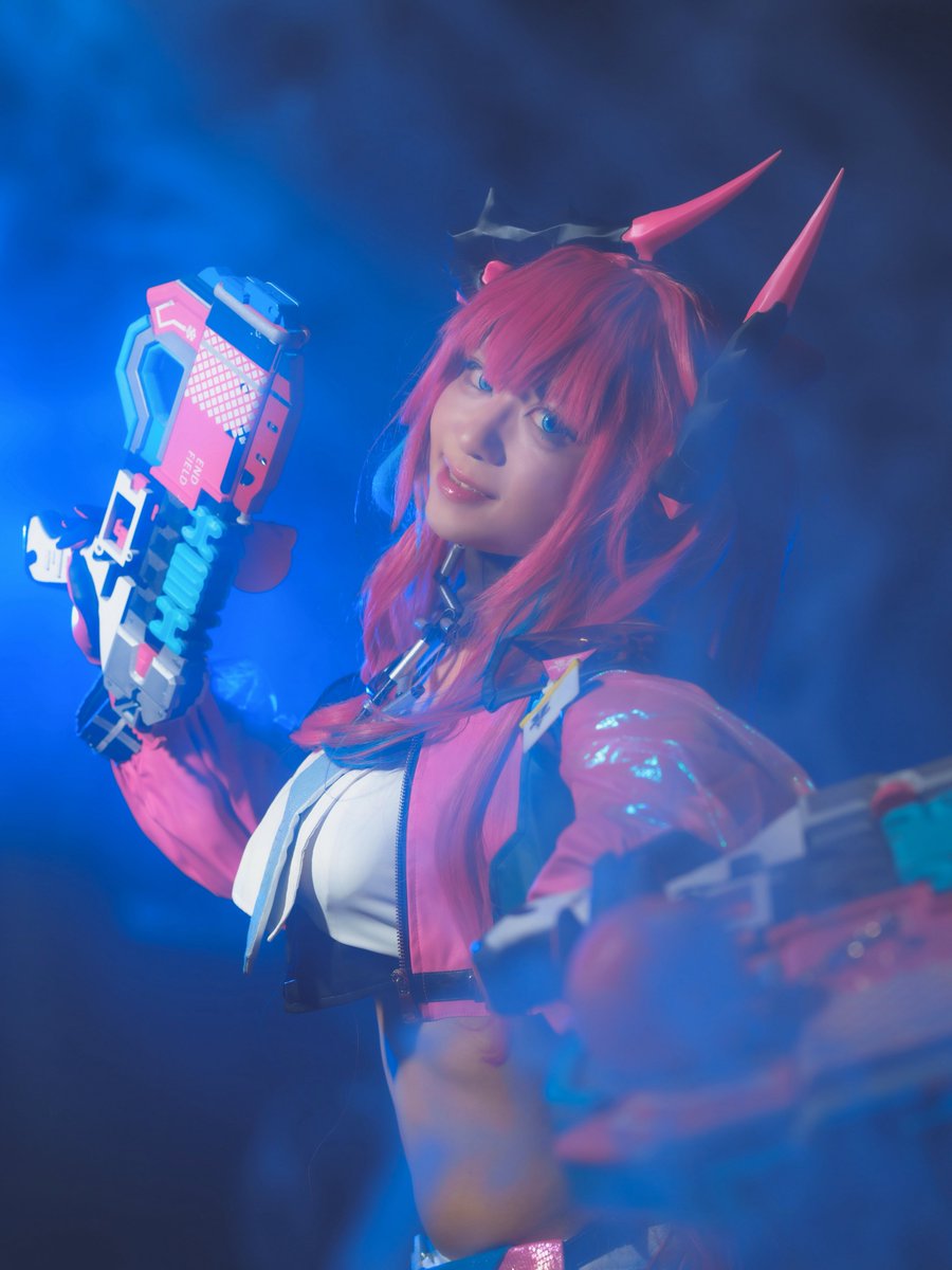 IENZYU's tweet photo. コスプレ / cosplay   

アークナイツエンドフィールド  
イヴォンヌ  

photo:@keisuke_studio 

#コスプレ https://t.co/qZtZZ3knub