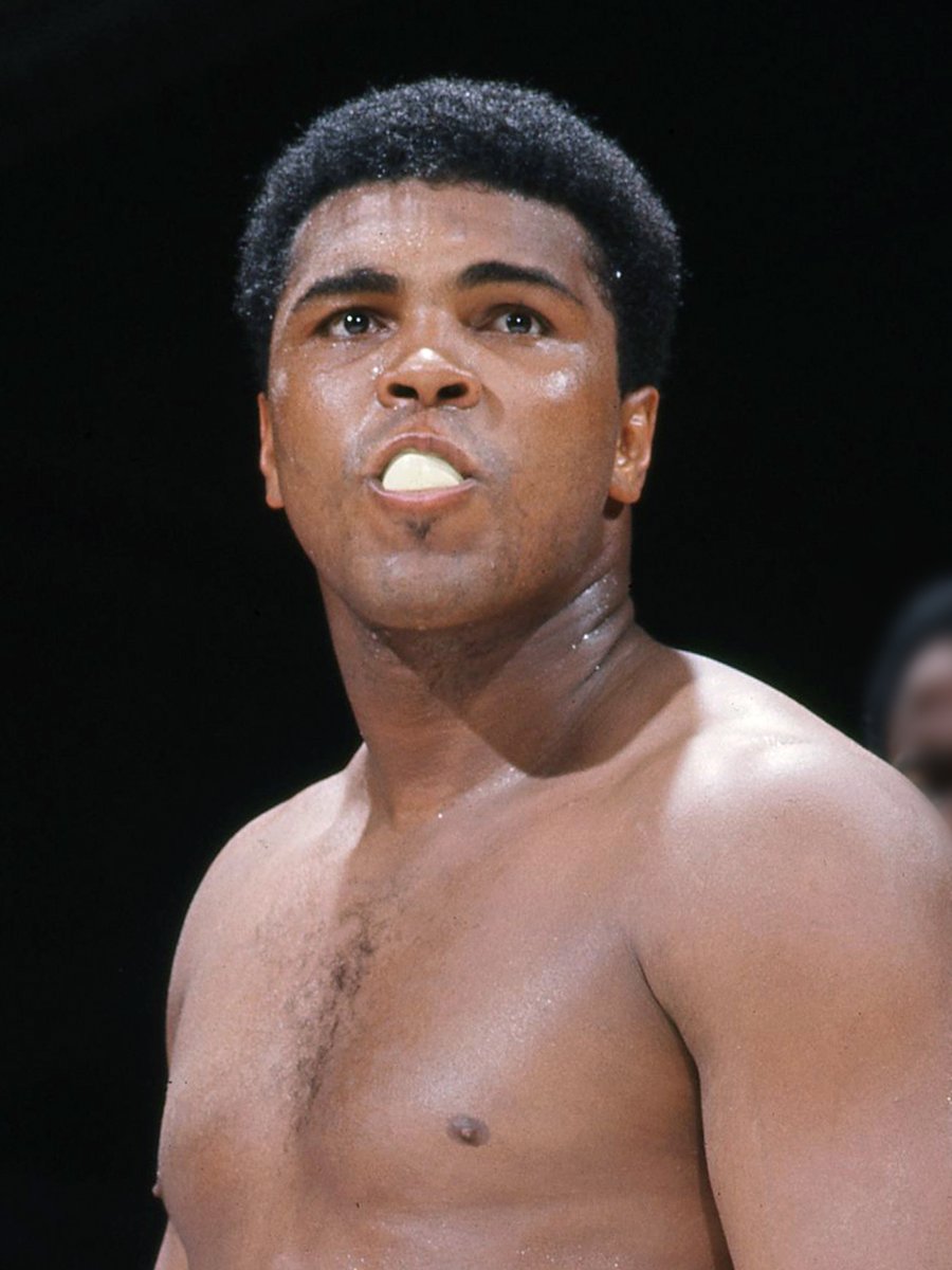 MuhammadAli's tweet photo. Muhammad Ali officially retired in 1981 at the age of 39, leaving behind a legacy unlike any other.

📸: @LeiferNeil 

#MuhammadAli #TheGreatest #AliLegacy https://t.co/kYJlRKSSuc