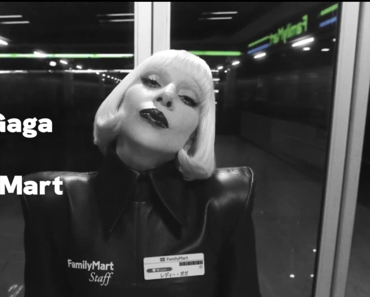 HausOfBitchs's tweet photo. LADY GAGA https://t.co/cGPRc5ls1H