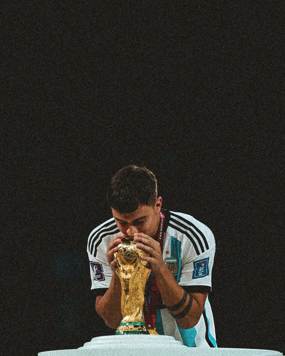 sashajrrr's tweet photo. Pocas veces este deporte es justo, pero muy de vez en cuando pasa y le da un Mundial a Dybala https://t.co/mA52cCHCH4